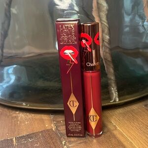 🎊HP🎊 Charlotte Tilbury Latex Love in Video Vixen Gloss